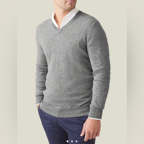 Cashmere V neck Sweater Blooming dale - Picture 3 of 8